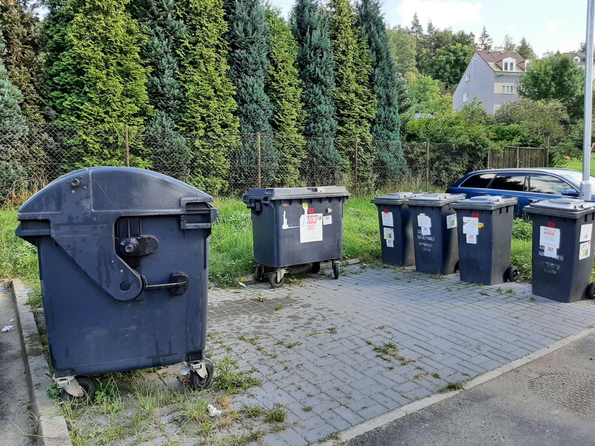 nádoby na komunální odpad