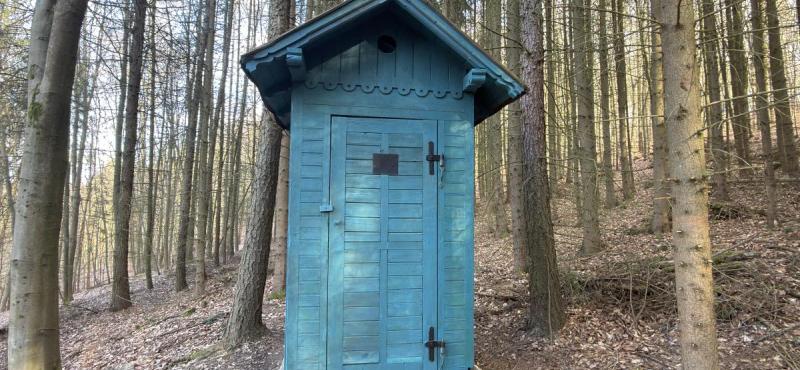 lesní toaleta