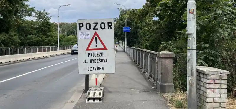 uzavírka ulice Hybešova