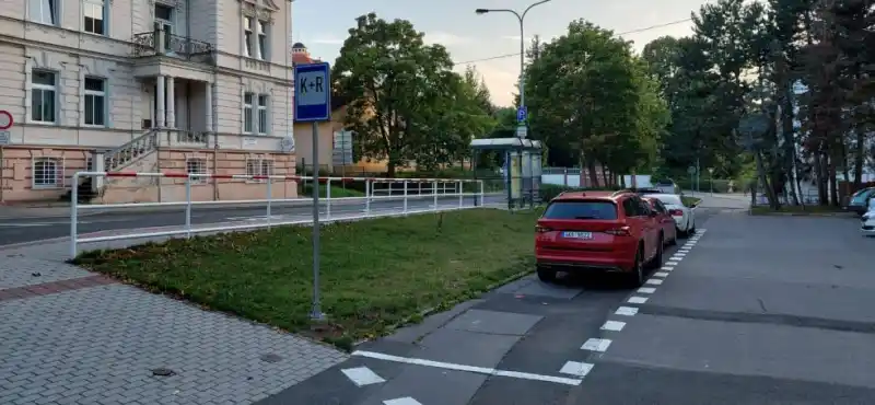 parkoviště K+R