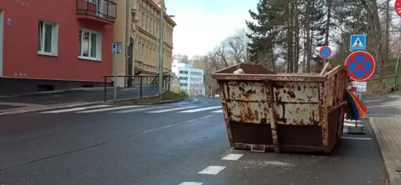 velkoobjemový kontejner