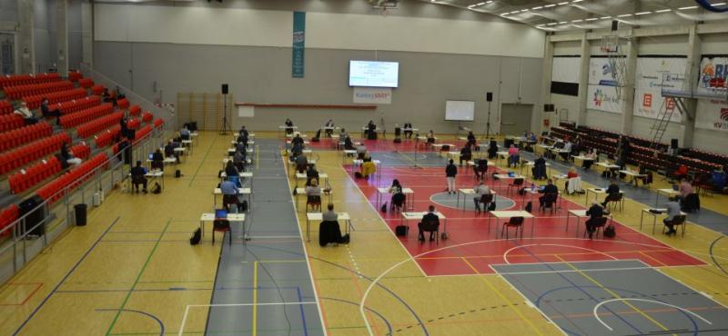 Zastupitelstvo v Hale míčových sportů