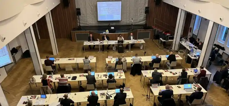 Jednání zastupitelstva města