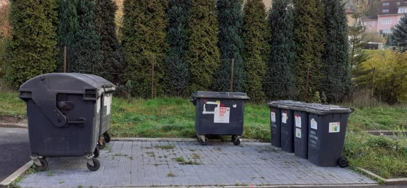 kontejnery na komunální odpad