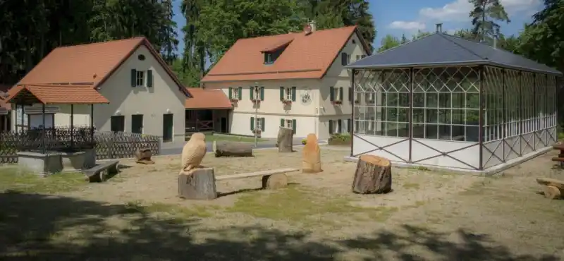 Linhart_sídlo lázeňských lesů