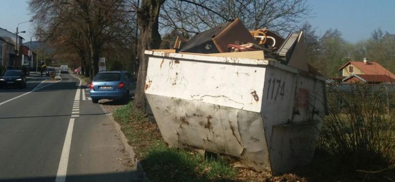 velkoobjemový kontejner