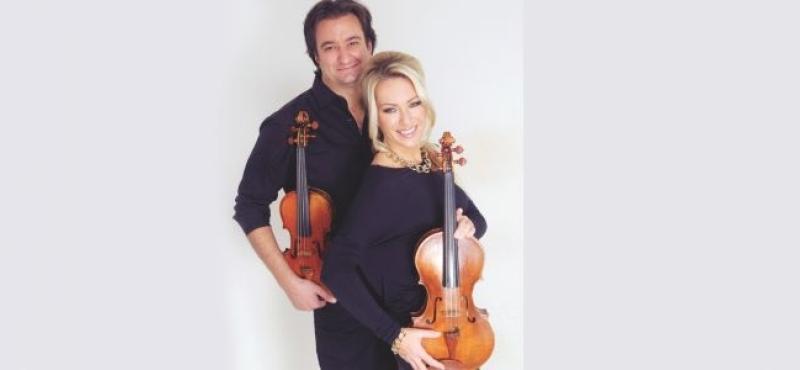 Lektoři a garanti projektu: Mauricio Sciarretta (housle), Jitka Hosprová (viola)