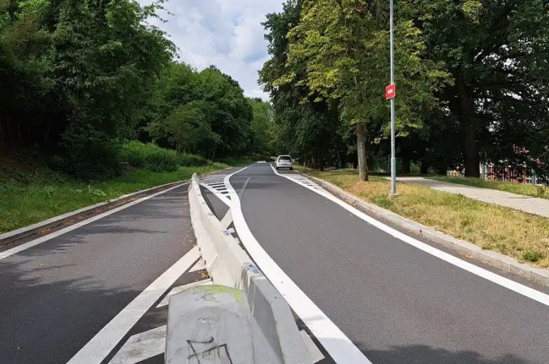 Jednosměrná Kollárova ulice