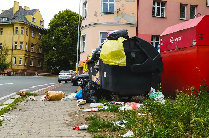 Chceme Karlovy Vary čisté, přidáte se? 