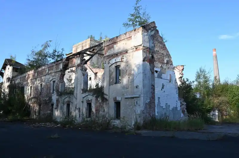 Začíná demolice pivovaru