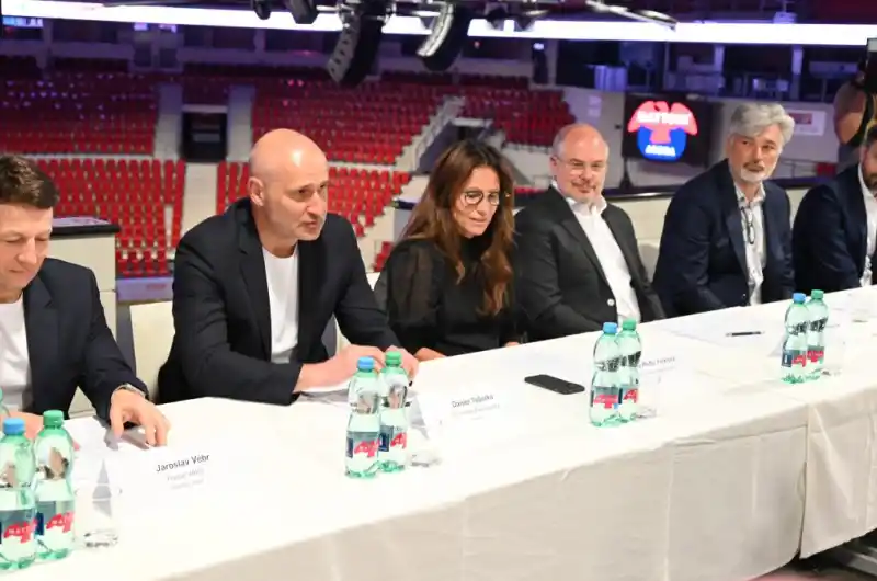 Podpis Mattoni Arena