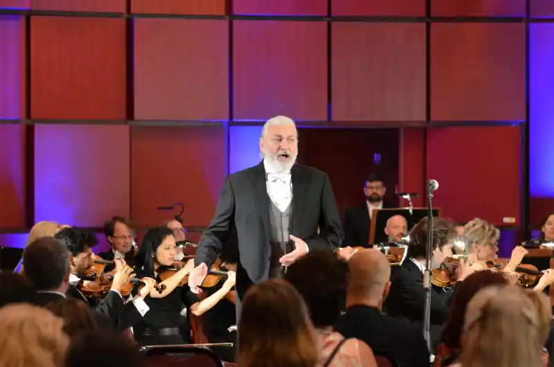 Charitativní koncert Vary hrají pro Moravu