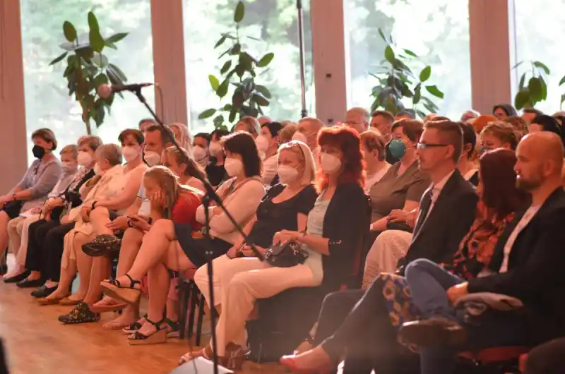 Charitativní koncert Vary hrají pro Moravu