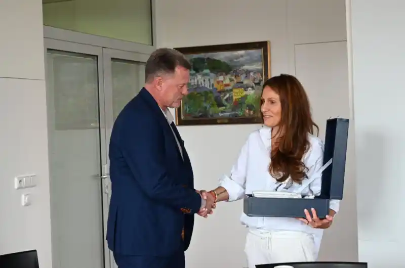 Hokejoví mistři světa u primátorky města