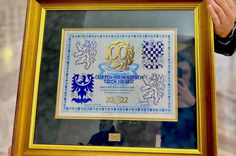 Diplom Českých 100 nejlepších
