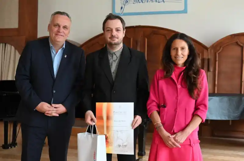 Nejúspěšnější žáci a pracovníci škol byli oceněni za příkladnou reprezentaci města
