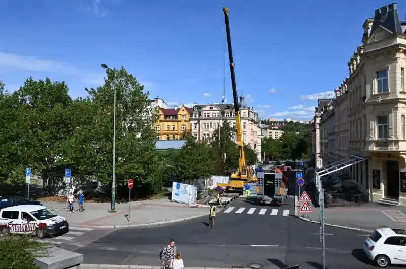 Stavba kontejnerového stanoviště Dr. Engla