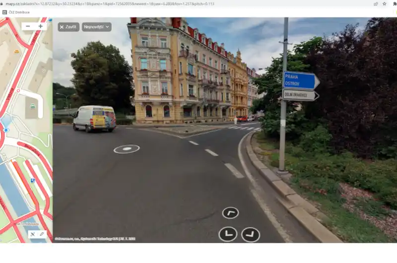 není vidět na přechod(foto pouze pro určtění místa)
