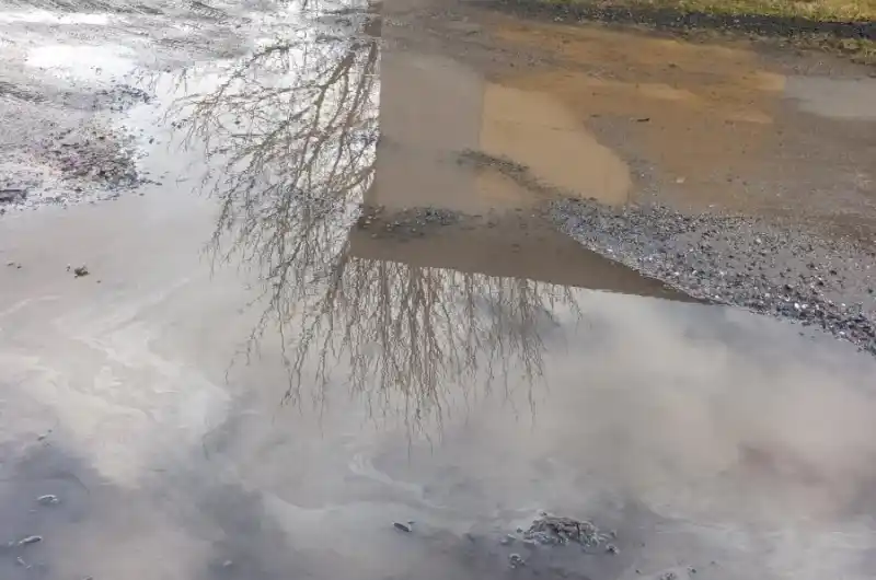 vjezd mezi garáže 