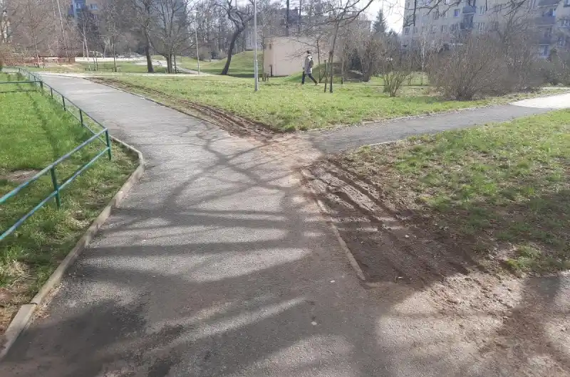 Rzježděný trávník Okružní 757/49