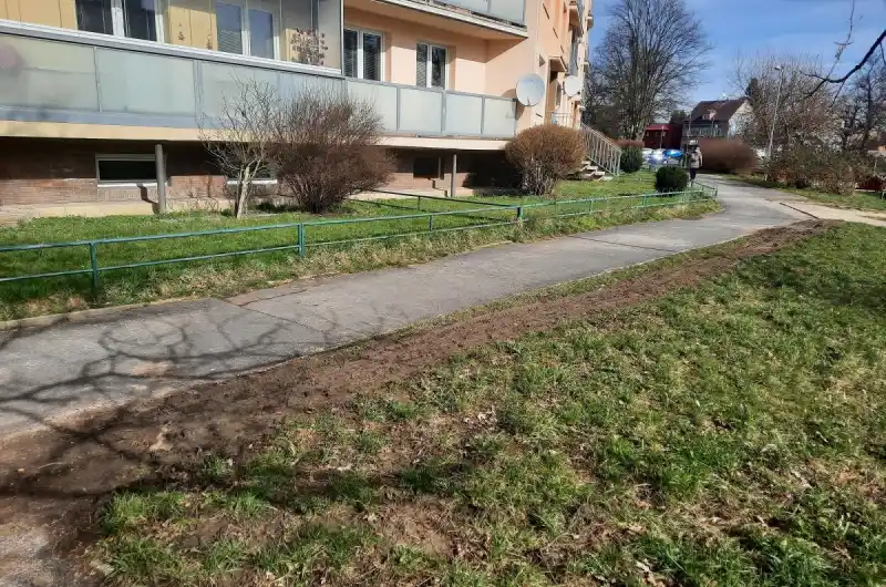 Rzježděný trávník Okružní 757/49
