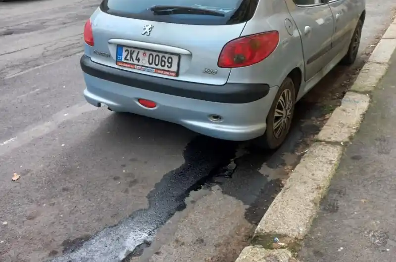 Unikající provozní kapaliny