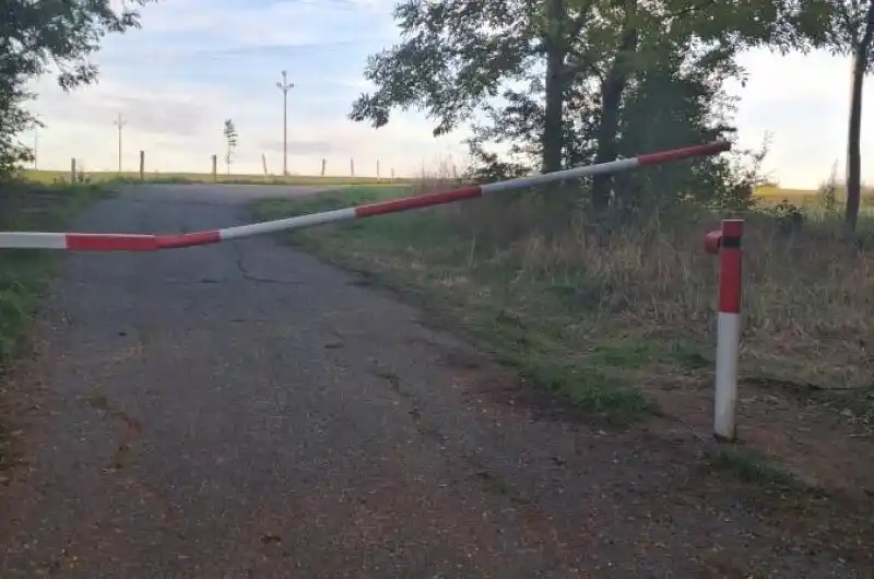 Poškozená závora 