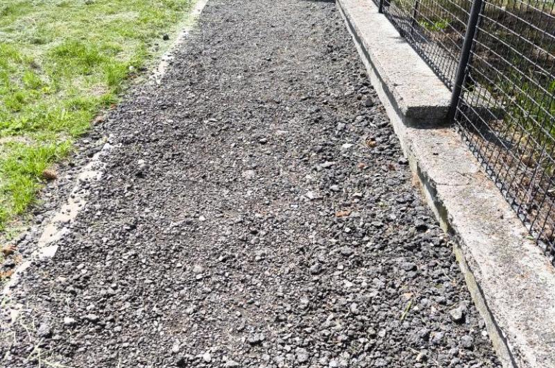 Nedodělaný chodník