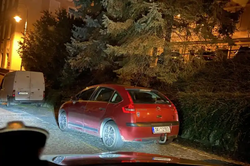 Auto 2