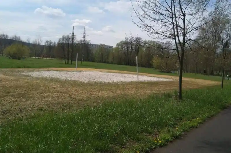 Meandr Ohře - volejbalové hřiště