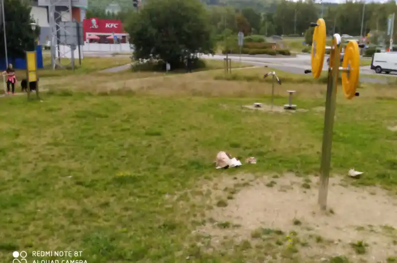 hřiště na proti lidlu, McD, KFC