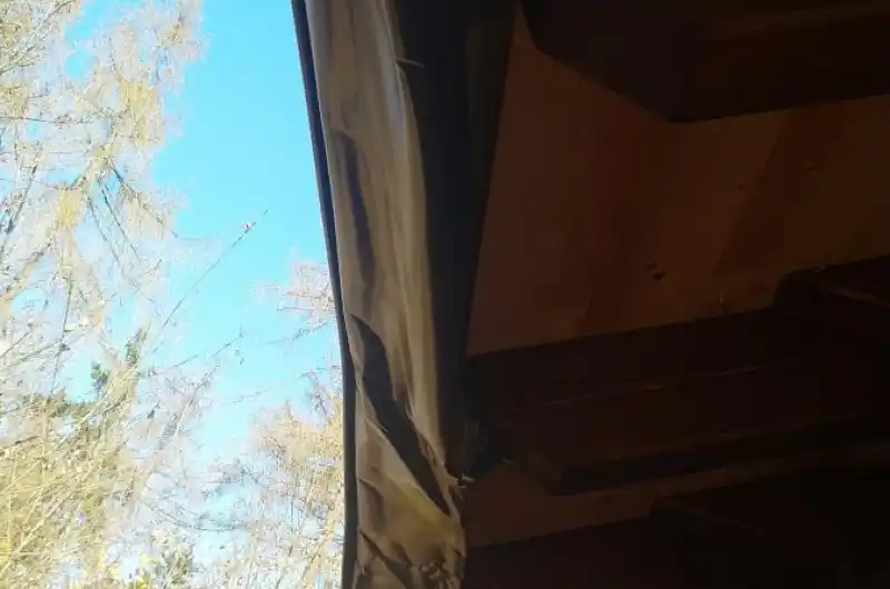 pergola u rozhledny - zničený okap