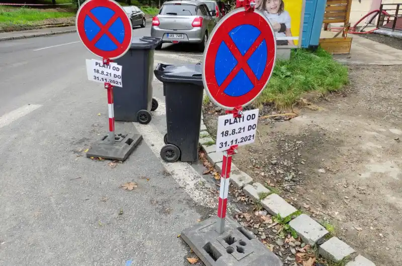 Nesprávné datum na dopravních značkách