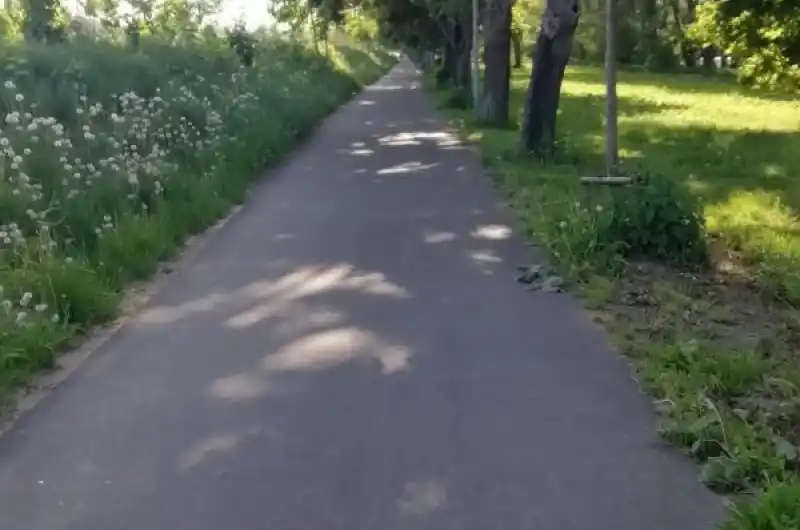 K tuhnickému mostu 