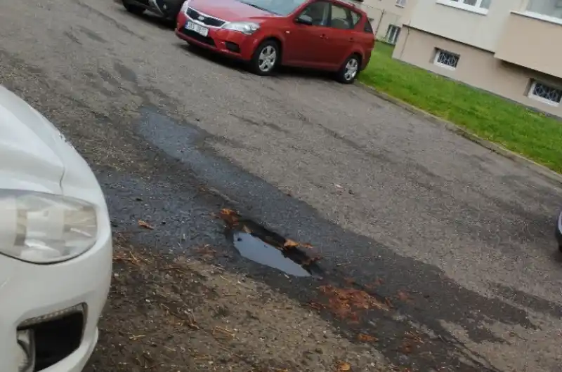 výmol