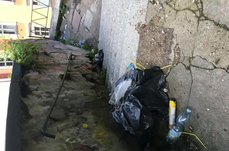 Schody od  hlavní pošty do ulice Krále Jiřího