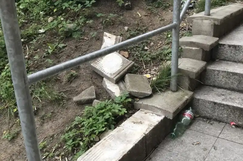 schodiště a zábradlí 