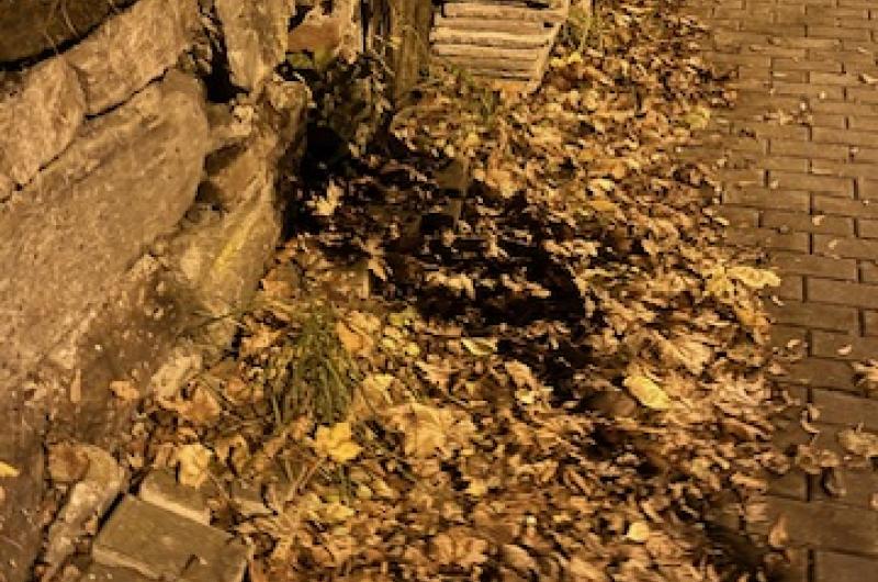 Maatoniho nábřeží u křižovatky