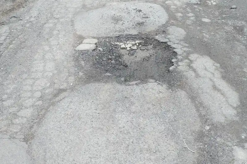 Výtluky za prodejnou JIPNa Vyhlídce
