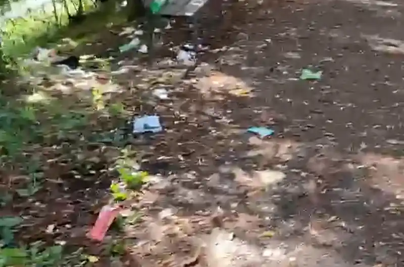 Neporadek park k Chebskemu mostu