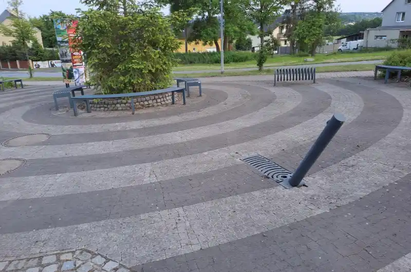 Ohnutý sloupek