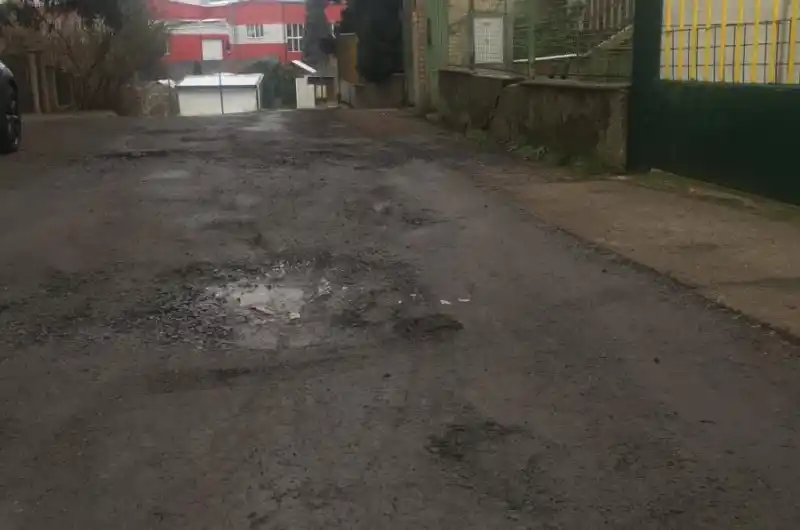 foto chybějícího povrchu 