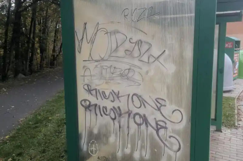 Zastávka - takto vypadá již 7 let. 